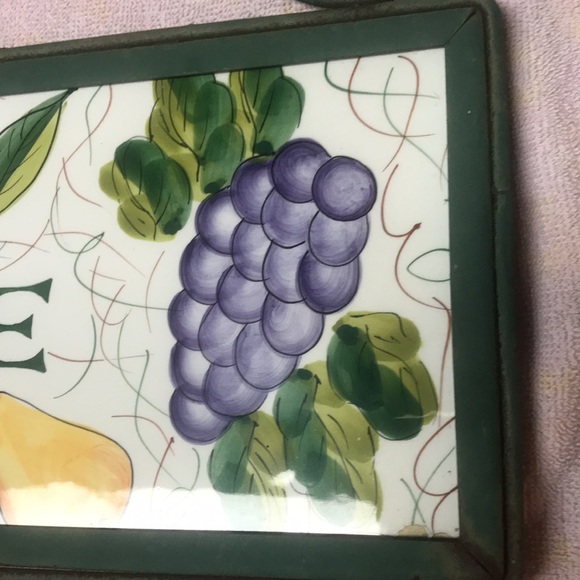 Ceramic & Metal Fruit Welcome Sign - Picture 9 of 16